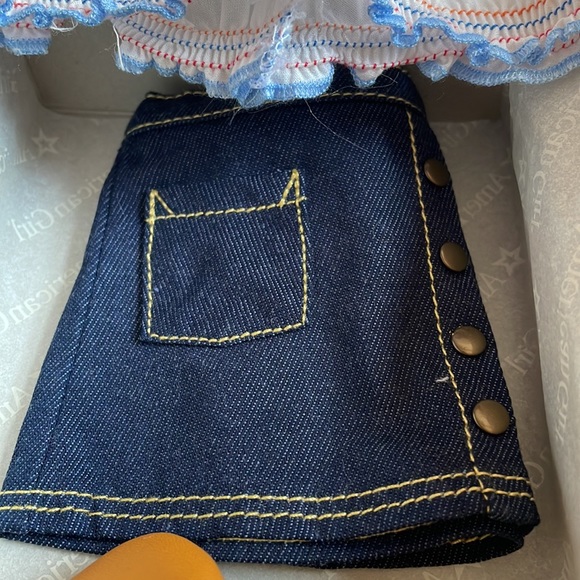 SOLD - Picture 4 of 8